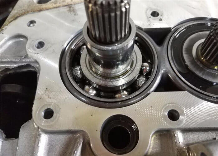automotive gearbox bearings factory
